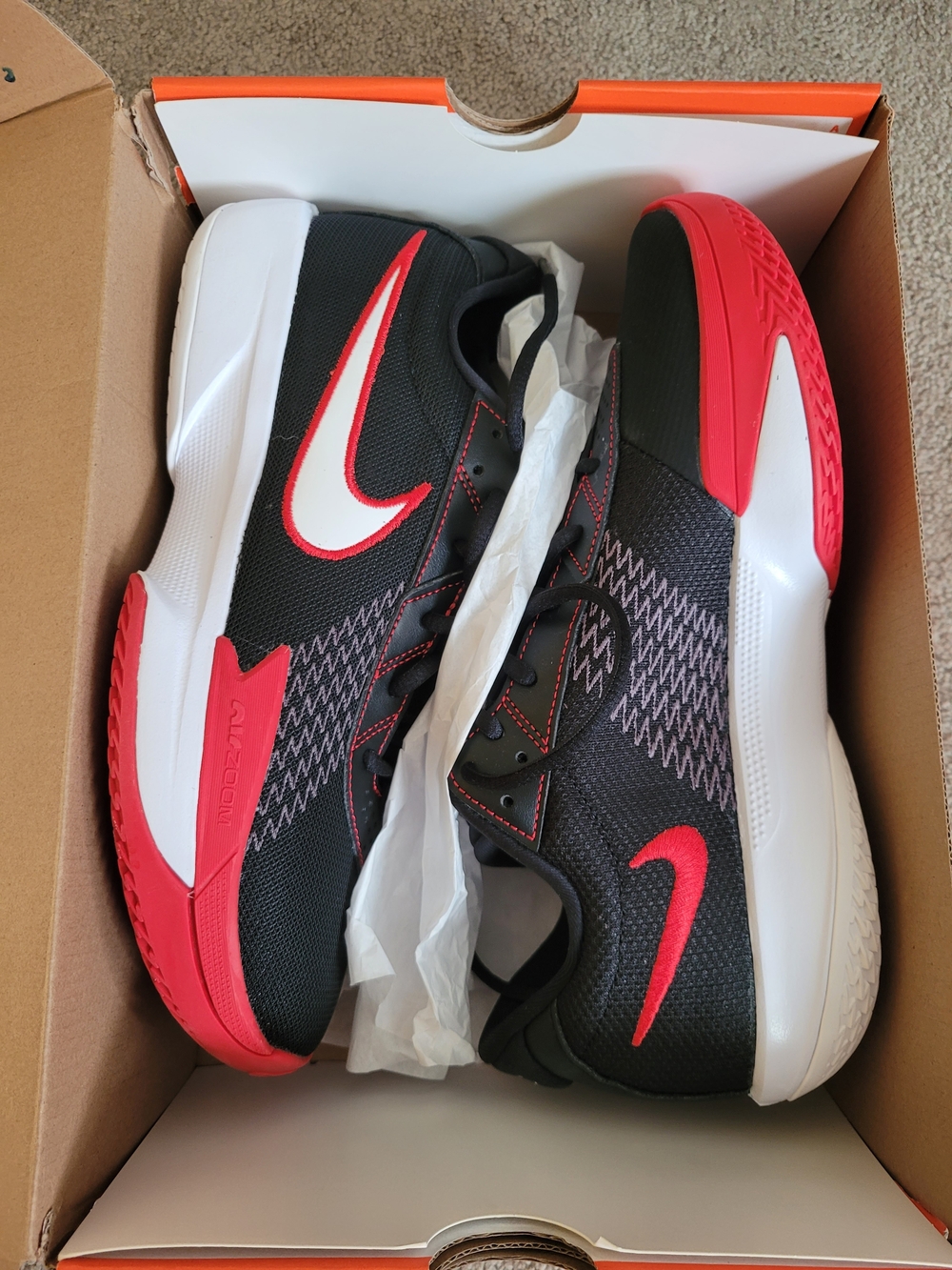 Nike Men’s Black & Red Low-Top Athletic Shoes